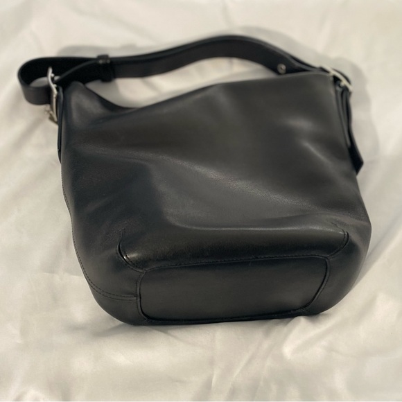 Vintage Coach Black Leather Soho bucket/hobo purse. Excellent condition - Picture 3 of 9